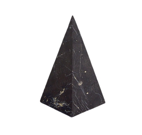 Пирамида из шунгита высокая неполированная 5 см %% обложка