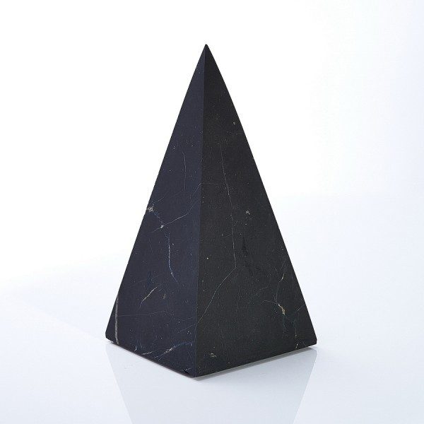 Пирамида из шунгита высокая неполированная 6 см %% 