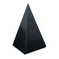 Пирамида из шунгита высокая полированная 8 см %% обложка