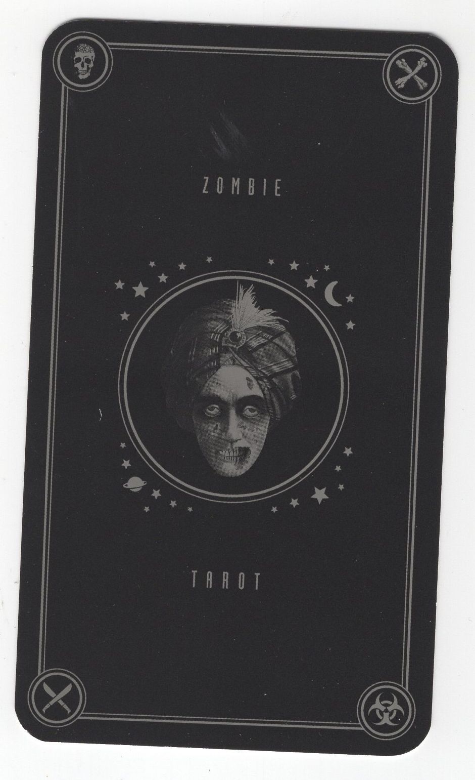The Zombie Tarot. Таро Зомби (книга + карты) %% рубашка
