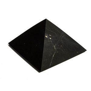 Пирамида неполированная 3 см