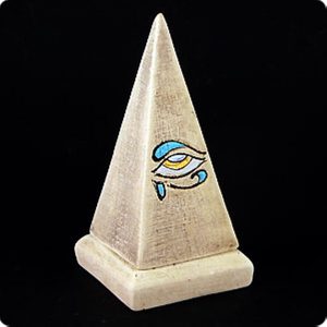 Пирамида энергетическая Голода, шликерная, выс 12 см
