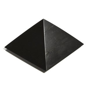 Пирамида из шунгита полированная, 3 см