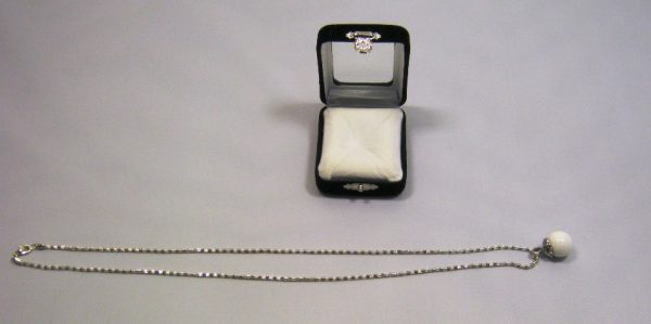 Аромакулон Фантазия, камень - мраморный оникс, на цепочке, в подарочной упаковке 6,5х5,5 см %% иллюстрация 2