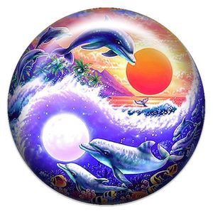 Объемный талисман-наклейка Дельфины внутри инь-ян от Magic-kniga