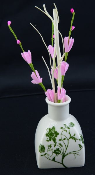 Подарочный набор: керамическая вазочка, аромамасло 50 мл,свечи 3 шт, сухоцветы и ратановые палочки. Стебель бамбука %% иллюстрация  4