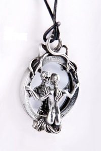 Магическая подвеска Speculum