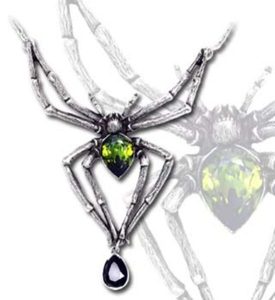 

Магическая подвеска Emerald Venom