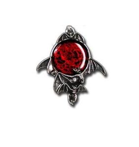 

Магическая подвеска Blood Moon