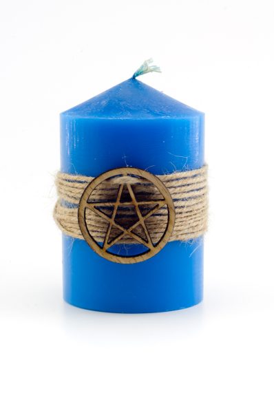 Синяя магическая свеча с пентаграммой %% обложка 1