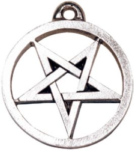 

Магическая подвеска 2nd Degree Pentagram