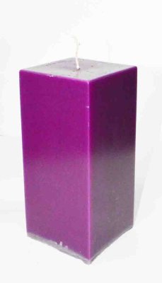 Свеча куб Фиолетовая %% Внешний вид