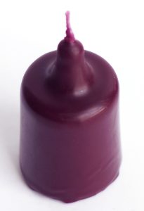 Свеча столбик фиолетовый